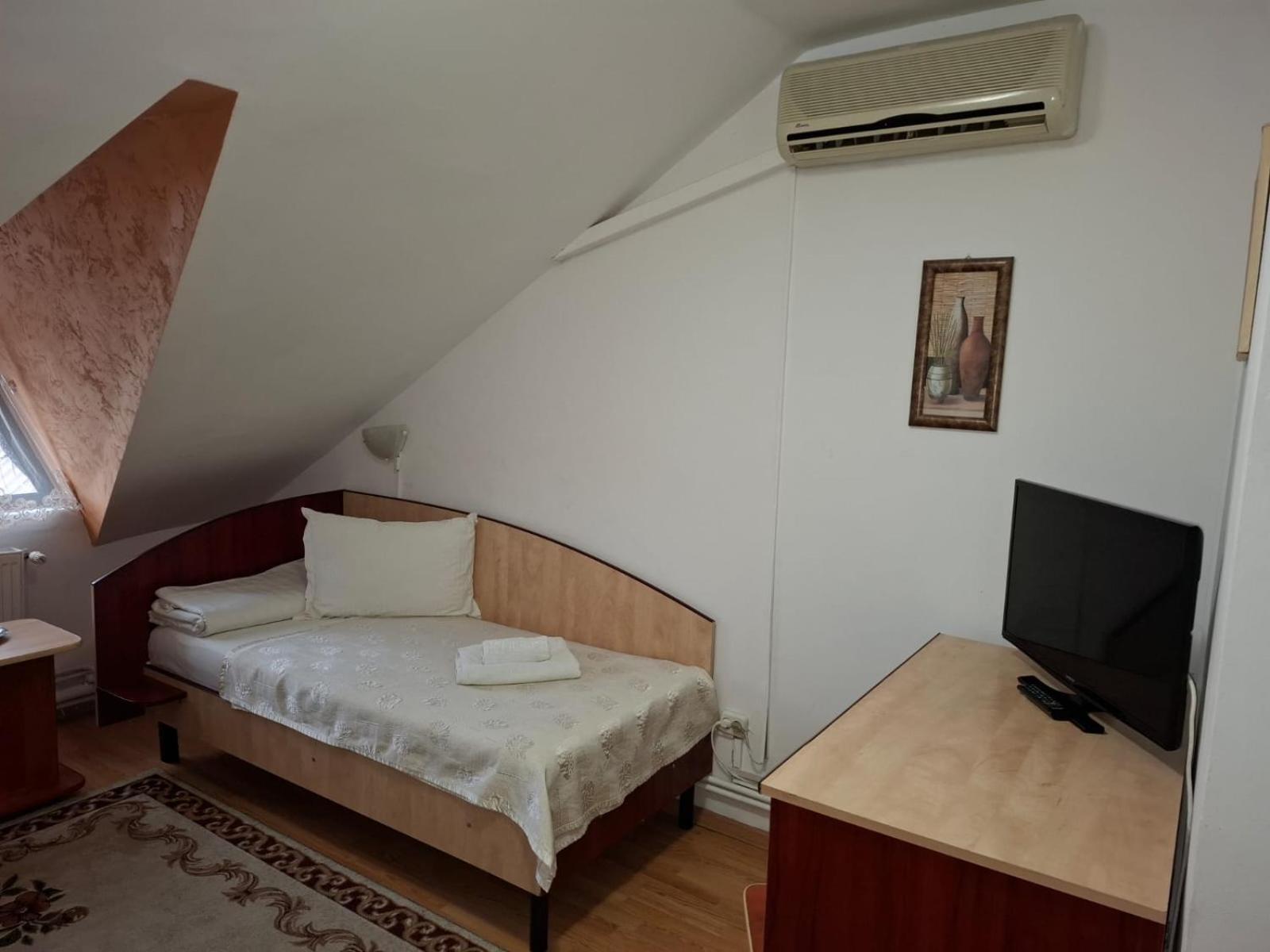 Casa Boiereasca Ξενοδοχείο Ιάσιο Εξωτερικό φωτογραφία