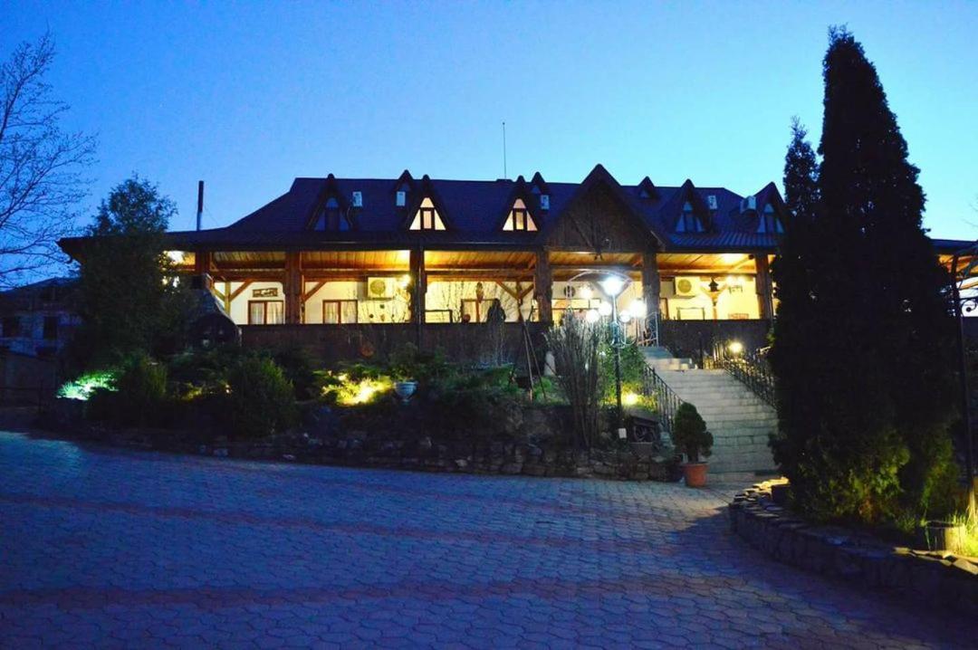 Casa Boiereasca Ξενοδοχείο Ιάσιο Εξωτερικό φωτογραφία